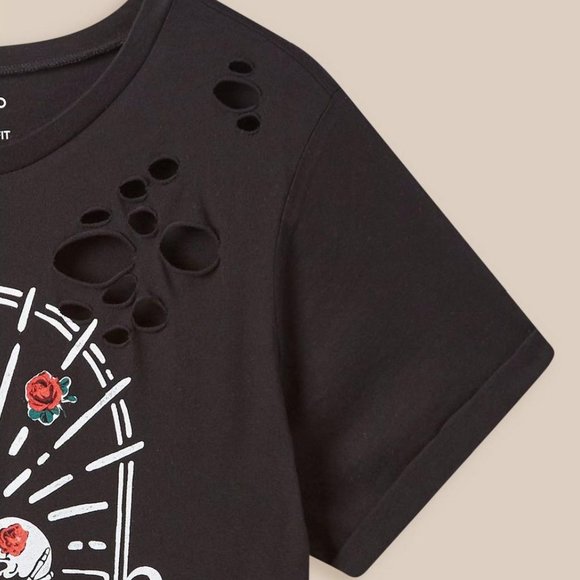 Torrid NWT Relaxed Fit Deconstructed Tee w/ Awesome Skeleton Graphic - Picture 4 of 4